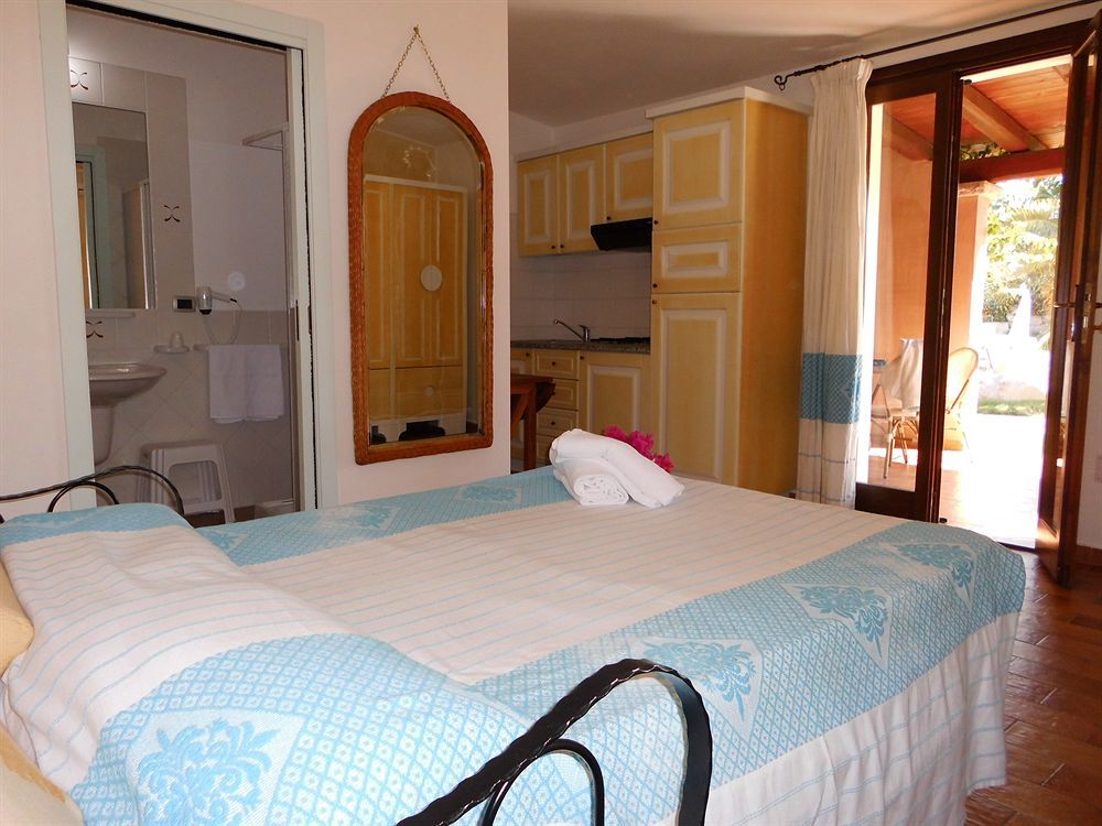 Residence S'Incantu Villasimius Eksteriør billede